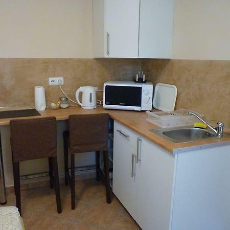 Appartement Gyöngy Vendégház à Szekszárd Extérieur photo